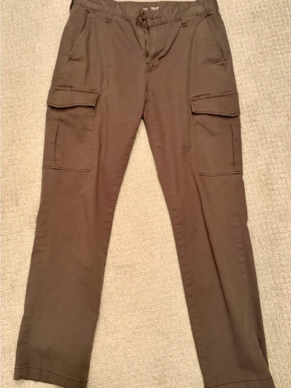 Men's Olive Cargo Pants - Old Navy - Picture 2 of 5